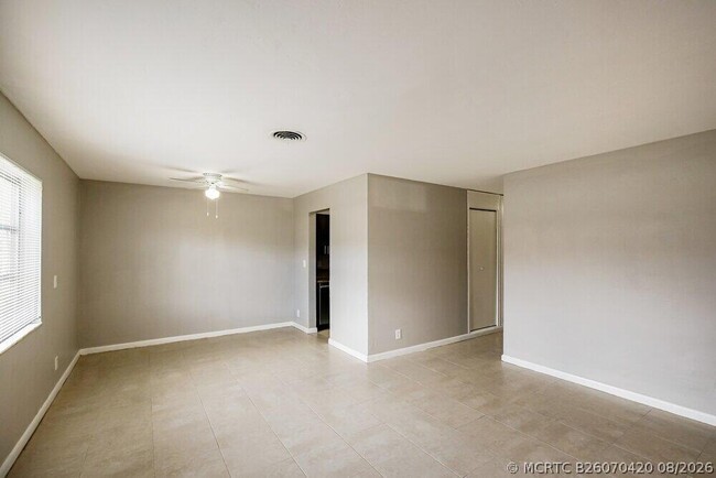 Photo - 5301 NW 11th St