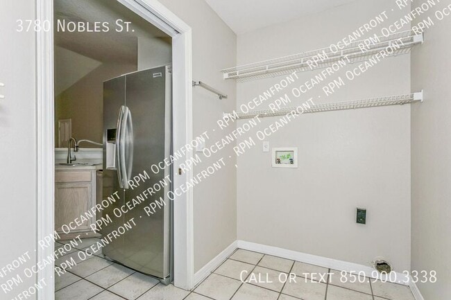 Photo - 3780 Nobles St