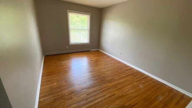 8551 Elm St
