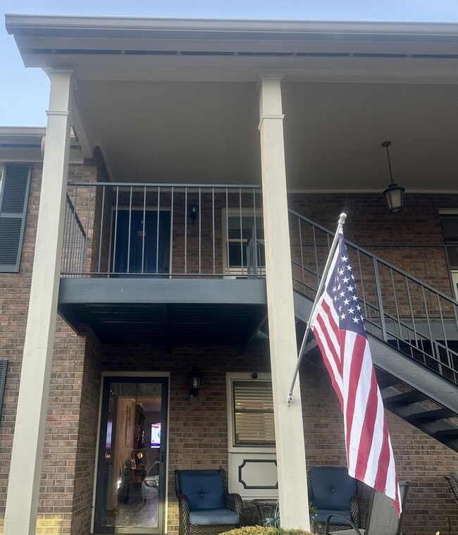 Photo - 207 Westfield Dr