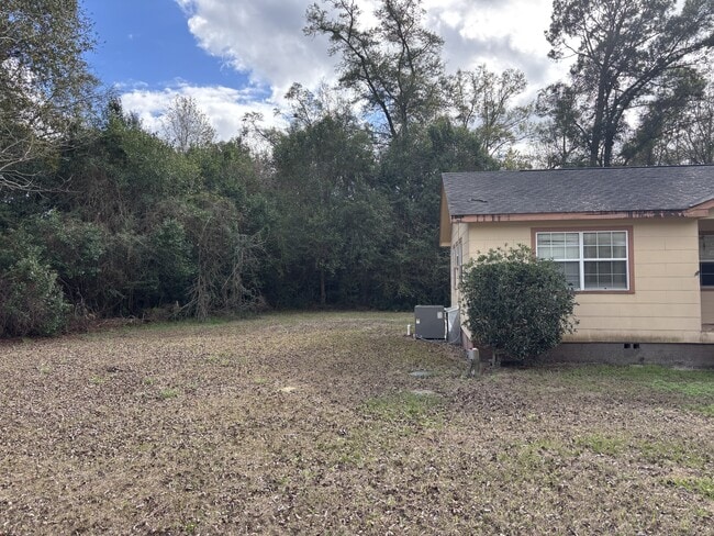 Photo - 12 Howell Rd