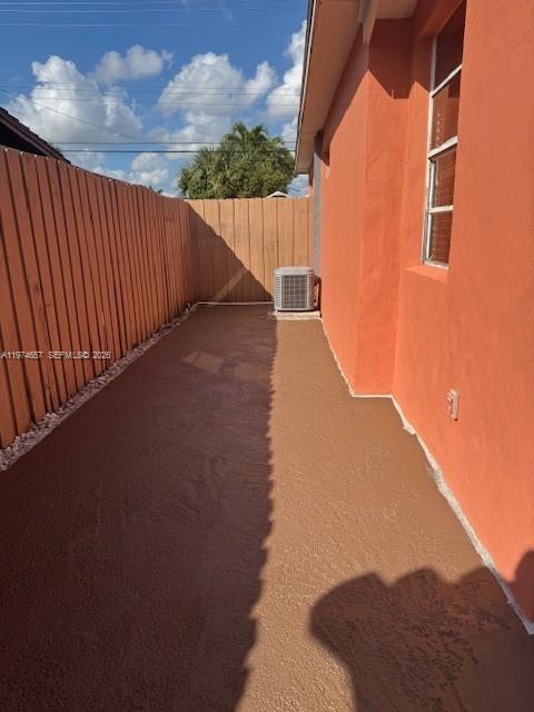 Photo - 1299 W 77th St