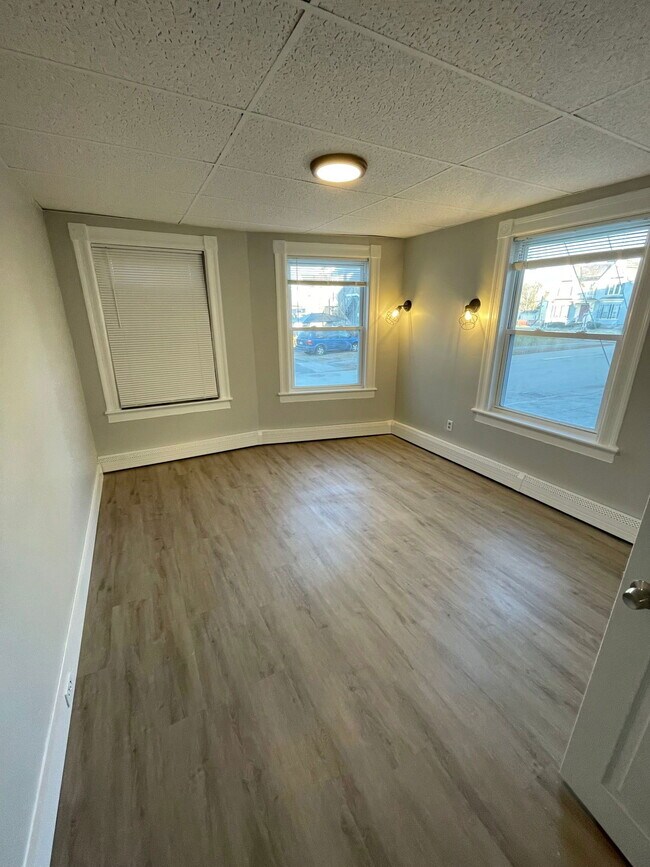 Photo - 541 Pine St Unit 2