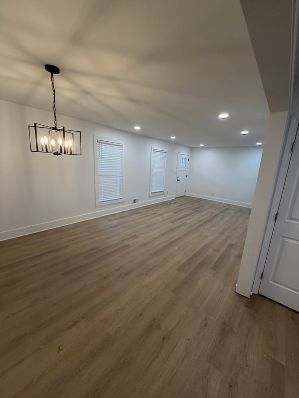 Photo - 2859 Lynda Pl