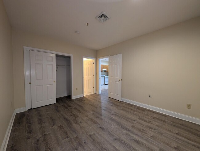 Photo - 17 Pearl St Unit 7