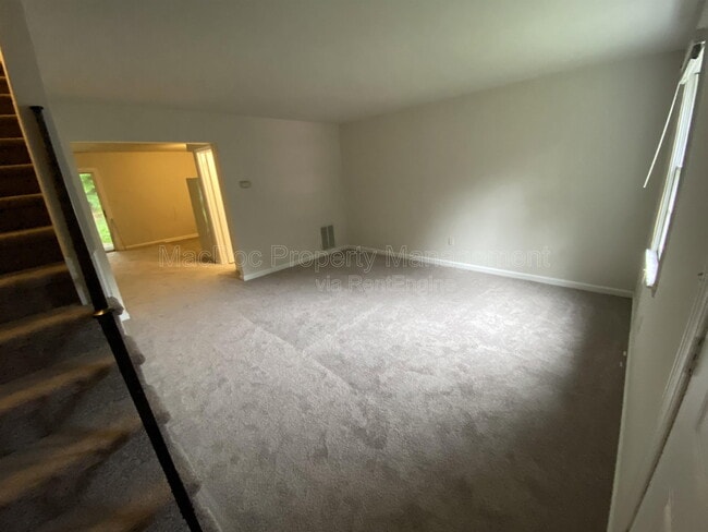 Photo - 14 Manchester Ct