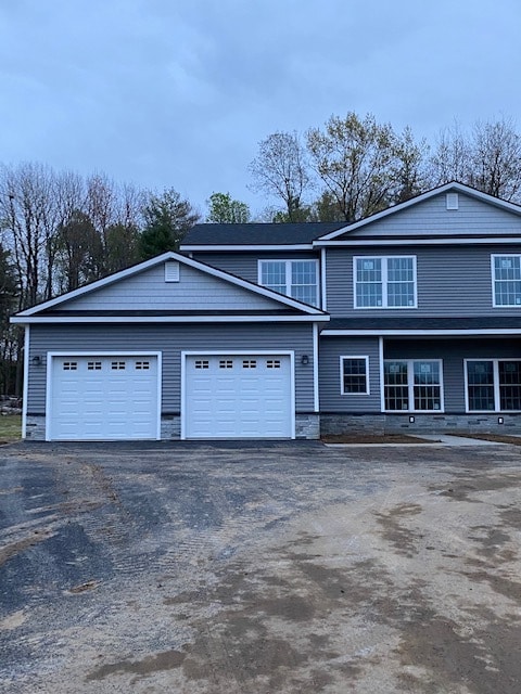 Photo - 10 Red Maple Ln