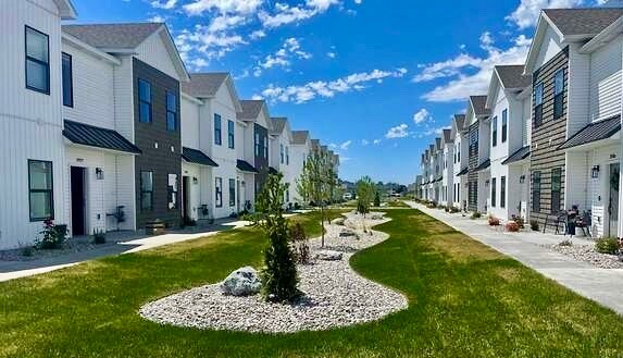 Photo - 1379 Pinecrest Trl