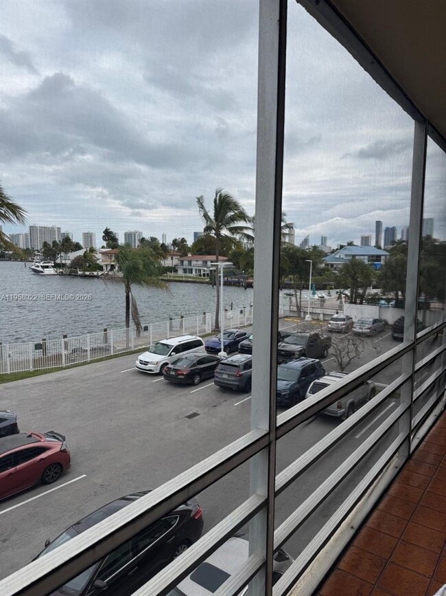 Photo - 2821 N Miami Beach Blvd Unit 3L