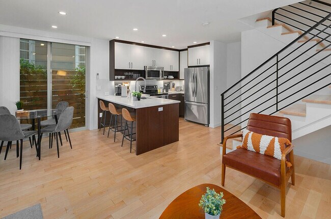 Photo - 935 13th Ave Unit SI ID1036004P