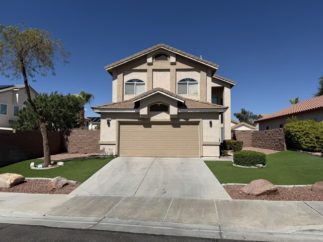 Building Photo - 2456 Sheltered Meadows Ln