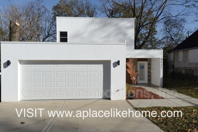 Photo - 4011 S Minnie St