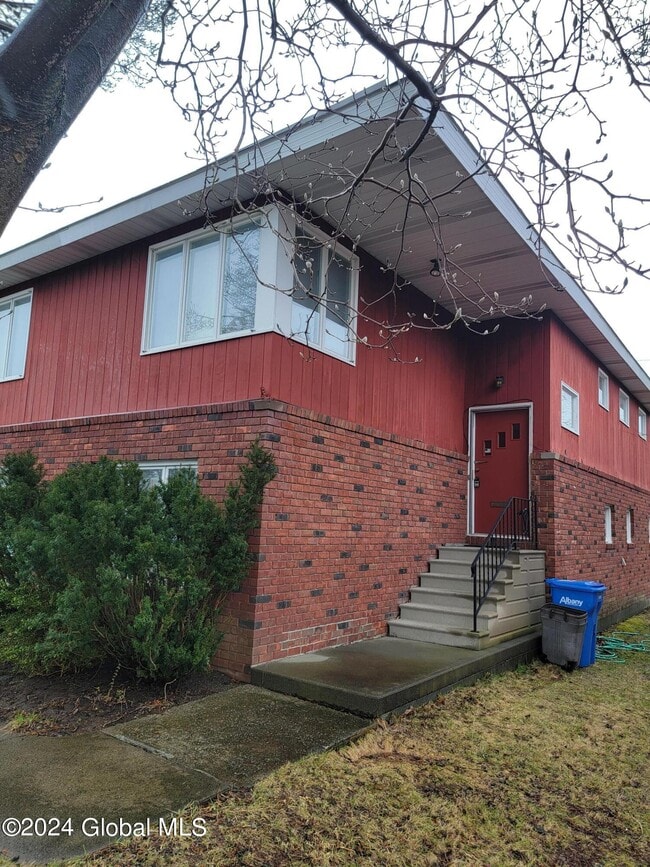 Photo - 111 Terrace Ave