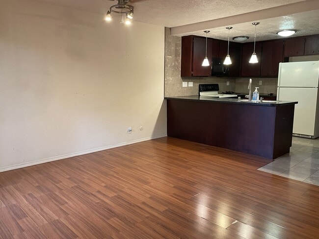 3401 Bermuda Ave