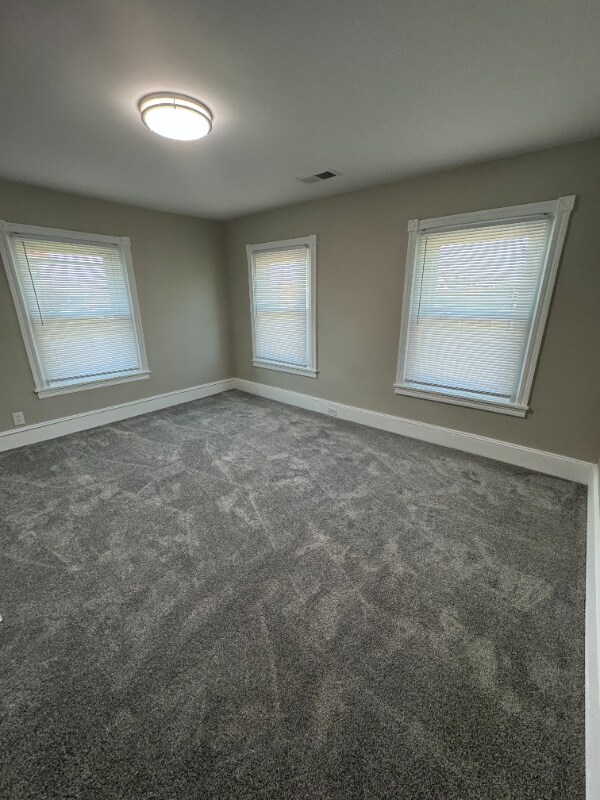 Photo - 107 Jansen Ave