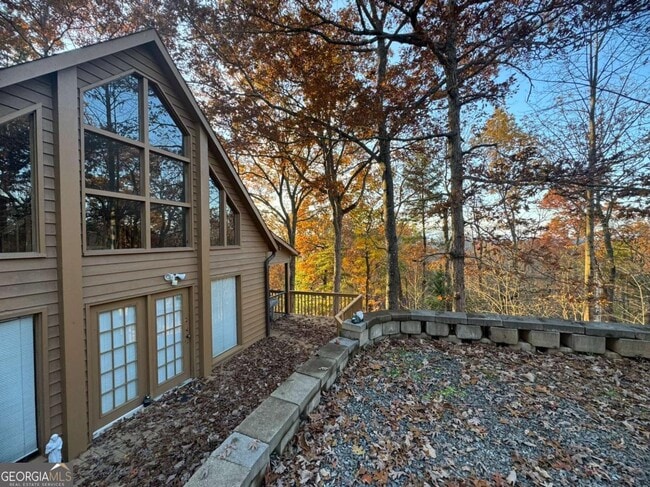 Photo - 664 Fox Run Dr