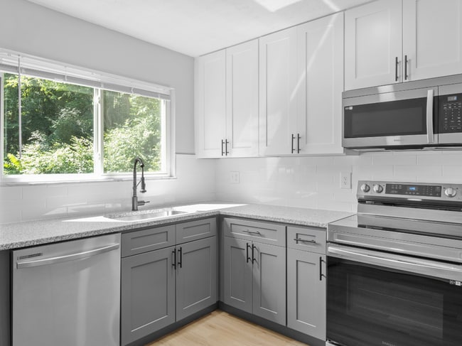 Building Photo - The Alcove of Turpin Hills