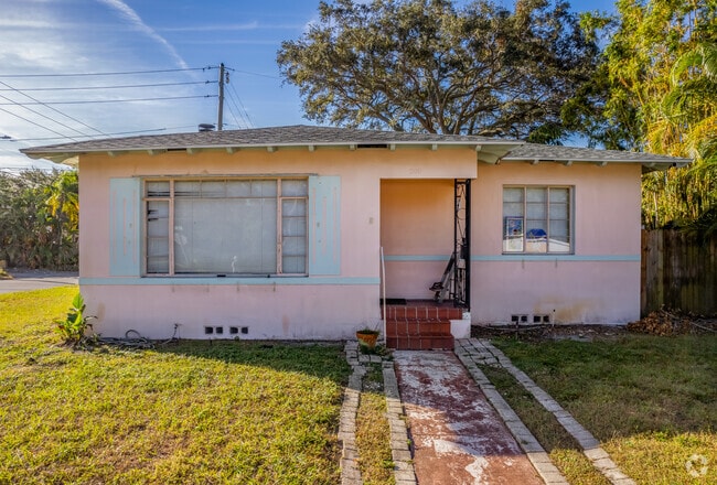 Entrance - The Magdalena