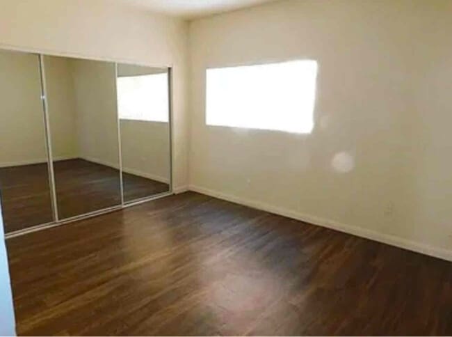 Photo - 14805 Magnolia Blvd Unit 102