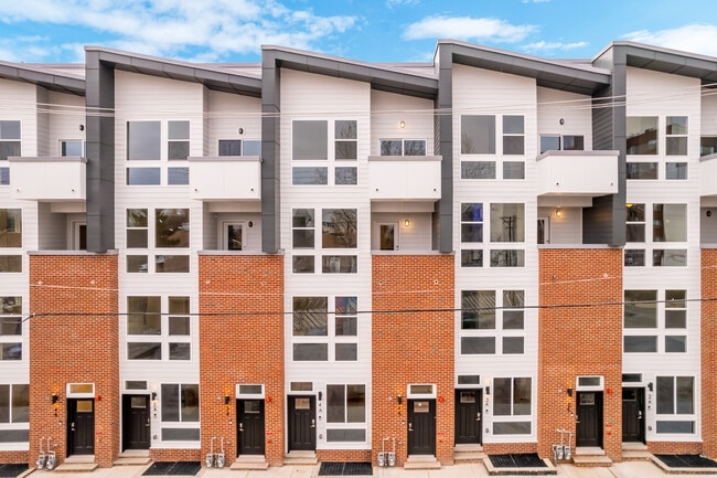 Germantown Row - Germantown Row Apartments