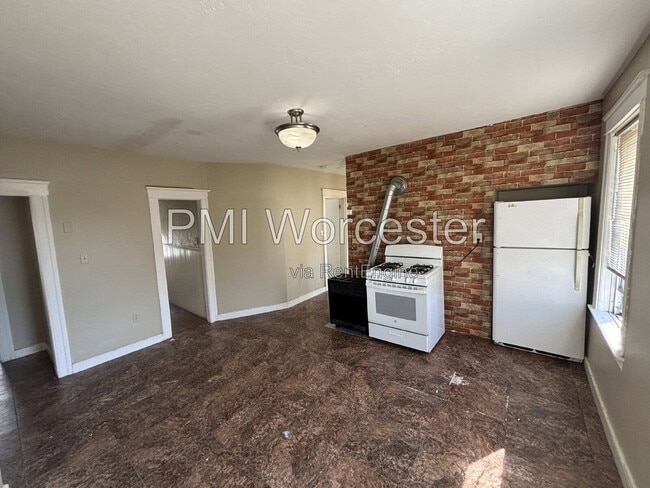 174 Ingleside Ave Unidad 2