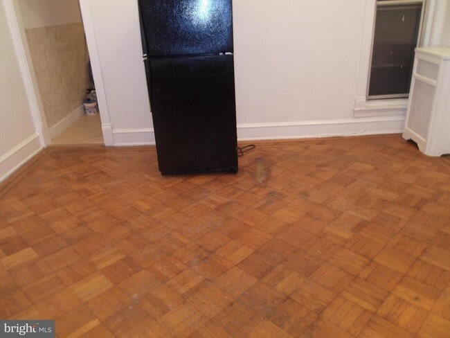 Photo - 1158 Wagner Ave