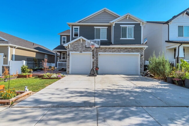 Photo - Upscale Home Available in Herriman
