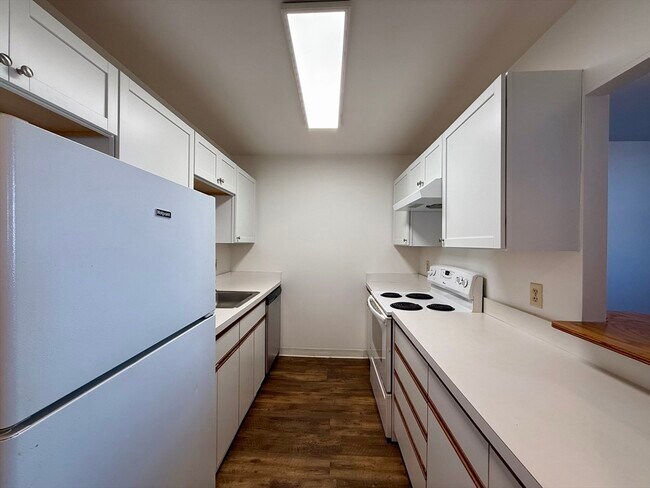 Photo - 6 S Washington St Unit 305