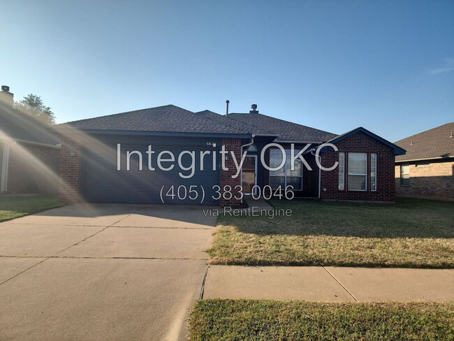 Photo - 6820 NW 135th Cir