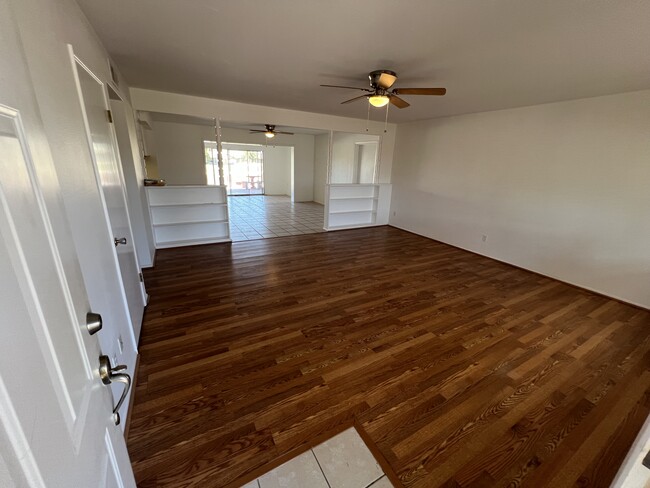 Photo - 848 S Saranac Ave