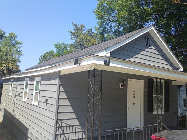 Building Photo - 267 Hydrolia St