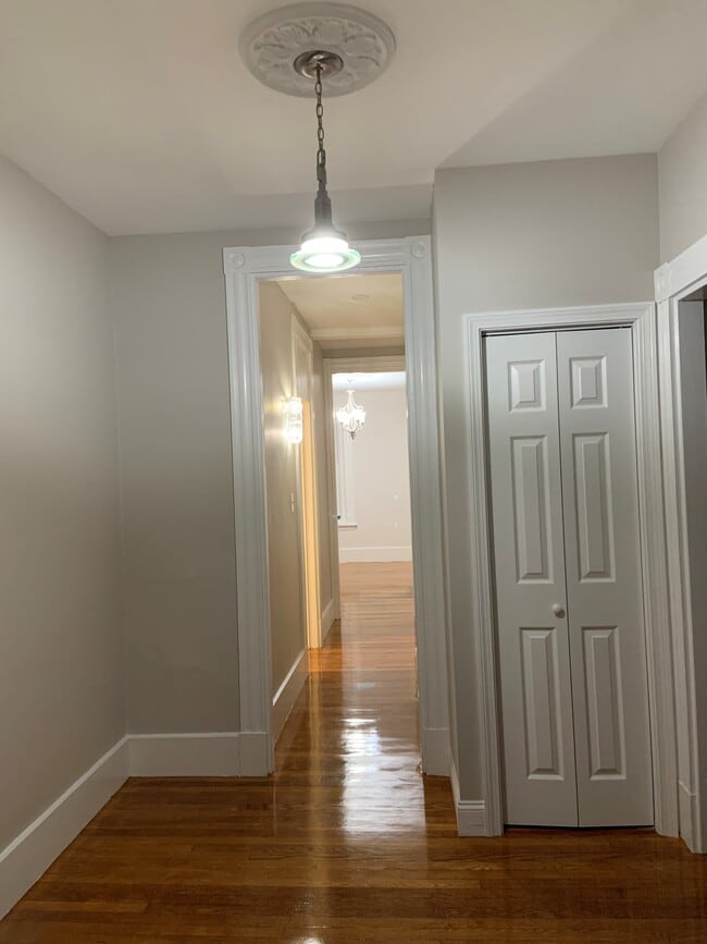 Hallway - 91 Walnut St Unit 1