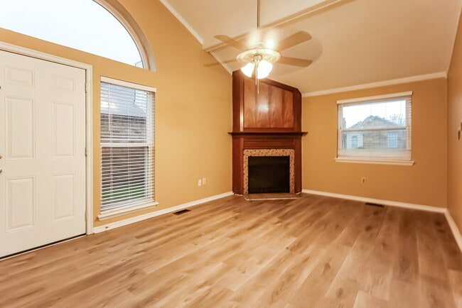 Photo - 2120 Briarcliff Dr