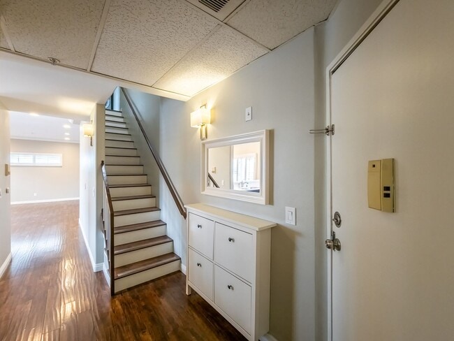 Photo - Luxury Living in Toluca Lake! OPEN HOUSE JUNE 6TH, 2026 from 11:AM to 12:30 PM Unit 18