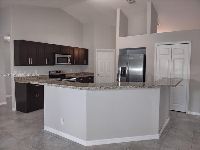 Photo - 151 SW S Wakefield Cir