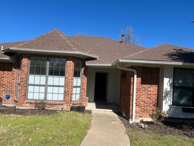 Building Photo - An ideal sanctuary for modern living