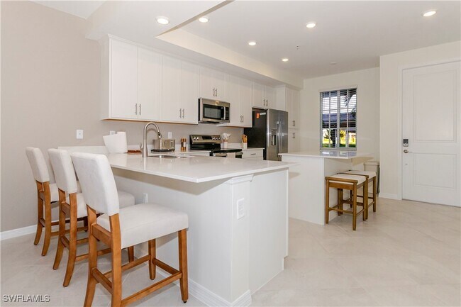 Building Photo - 5527 Double Eagle Cir Unit 3815