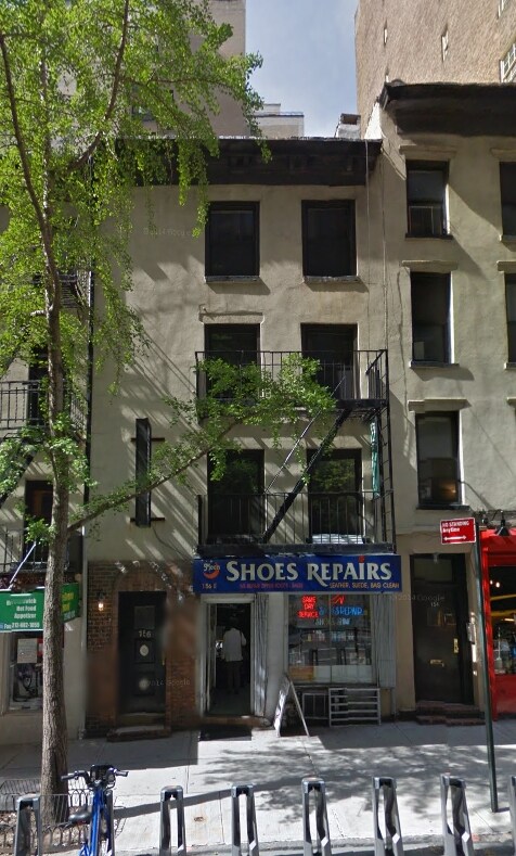 Photo - 156 E 39th St