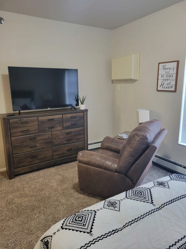 Falcon & Mallard Heights Apartments Dickinson, ND