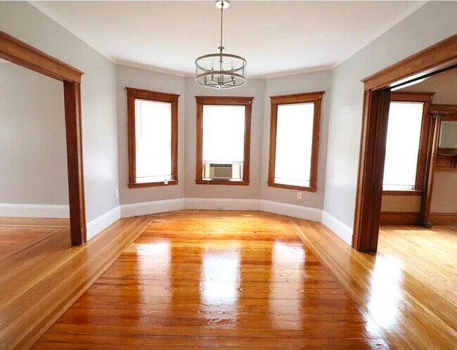 Photo - 67 Tonawanda St Unidad 2