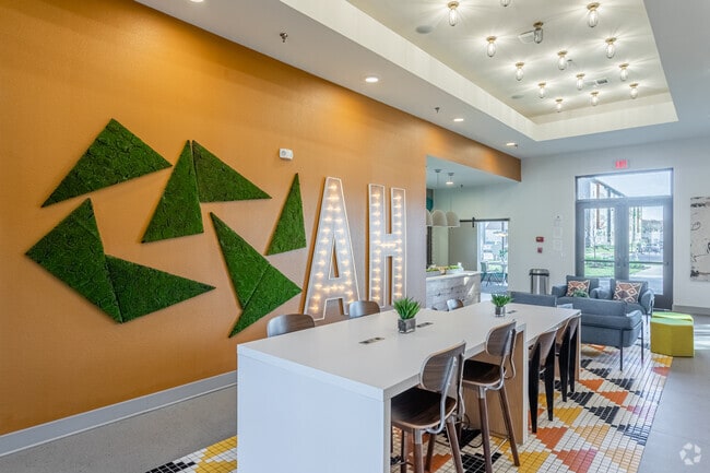 Leasing Office/Clubhouse
