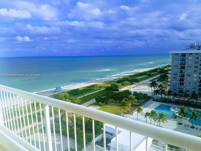 Building Photo - 9341 Collins Ave Unit 1103
