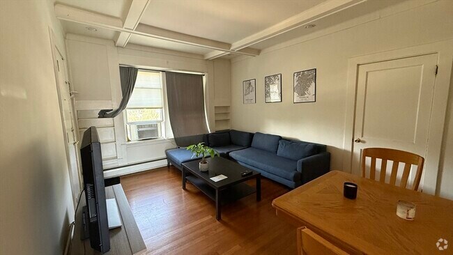 Building Photo - 1734 Commonwealth Ave Unit 7 Rental