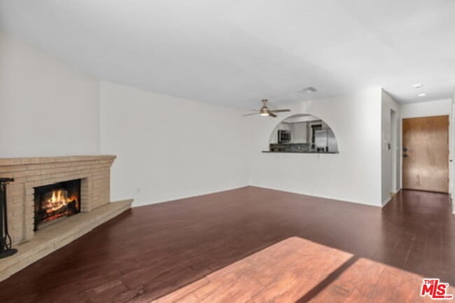 Photo - 2480 Penmar Ave Unidad 2
