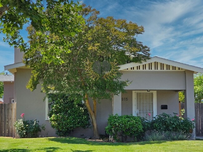 Photo - 915 N Harrison Ave