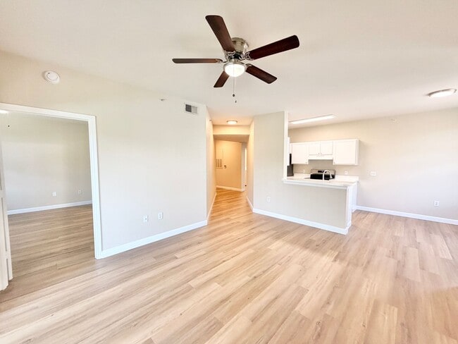 Photo - 7925 Preserve Cir