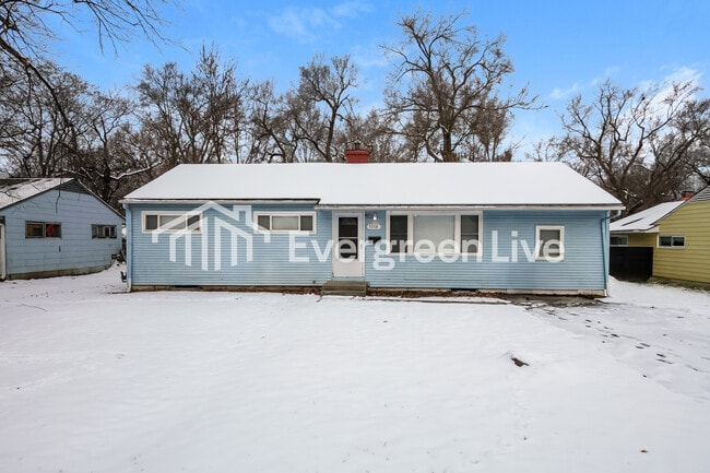 Building Photo - 7208 E 108th St