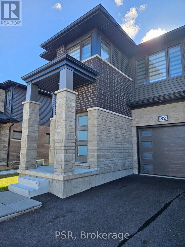 Photo - 82 Acacia Rd