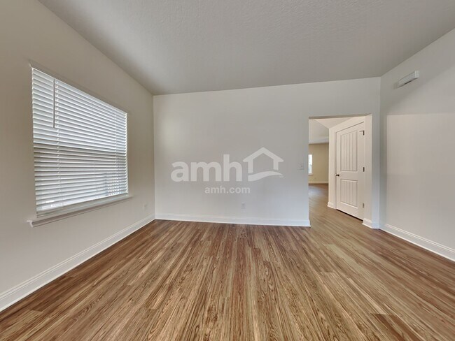Photo - 3120 Creek Village Ln
