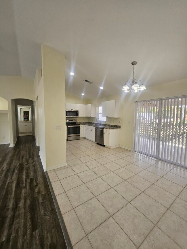 Photo - 4138 Azora St